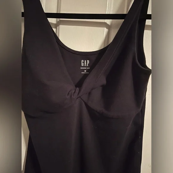 GAP Black Modern Tank Top - Picture 2 of 3